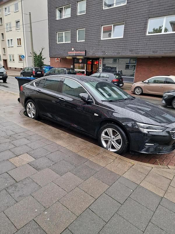Schwarz Gebraucht 2021 Opel Insignia Limousine | 13.999 € (Guter Preis) - Bild 1/4
