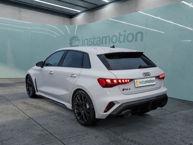 Gebraucht Audi RS3 Sportback Sport 400 PS (294 kW) 2025 Weiß Kleinwagen
