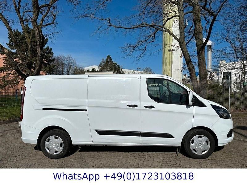 Gebraucht Ford Transit Custom 170 PS (125 kW) 2019 Weiß Van / Kleinbus