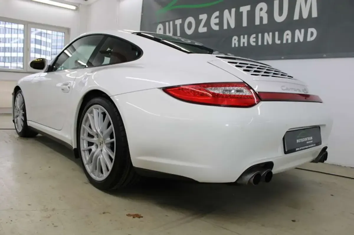 Gebraucht Porsche 911 Carrera 4S Chrono 385 PS (283 kW) 2009 Carrraweiss Coupé