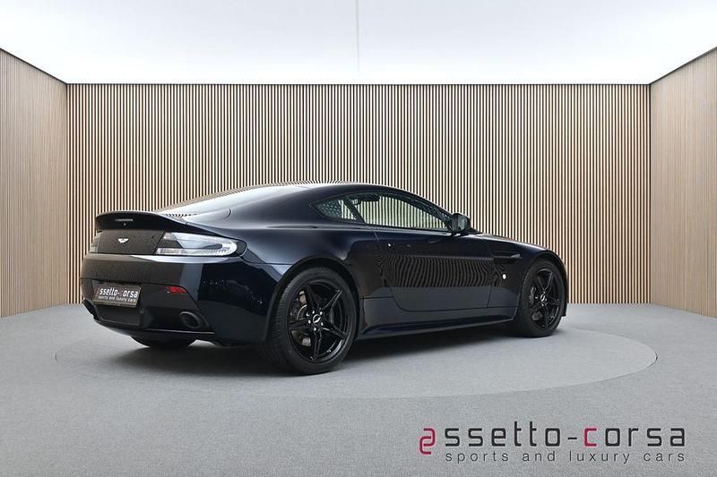 Gebraucht Aston Martin V8 Vantage 436 PS (320 kW) 2019 Schwarz