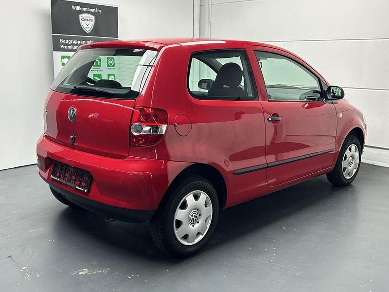 Second-hand VW Fox 54 CP (39 kW) 2007 Roșu Hatchback