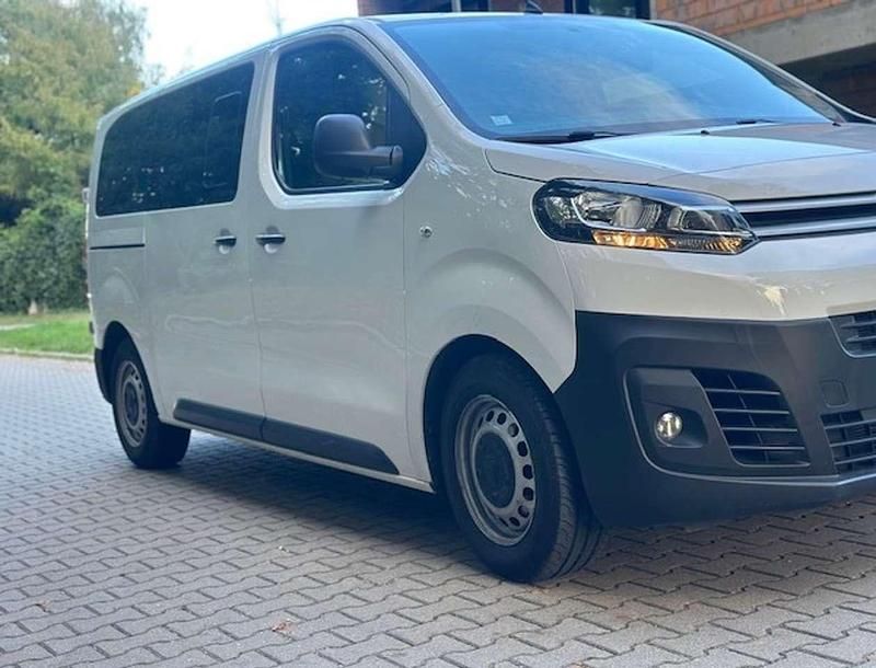 Gebraucht Citroën Jumpy 120 PS (88 kW) 2019 Weiß Van / Kleinbus