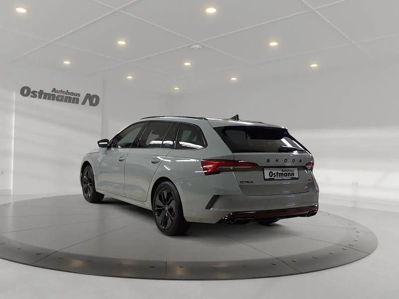 Gebraucht Skoda Octavia RS 265 PS (194 kW) 2026 Stahlgrau Kombi