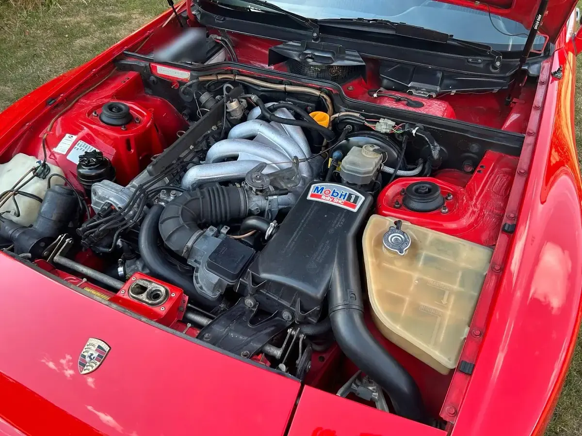 Gebraucht Porsche 944 162 PS (119 kW) 1984 Rot Coupé