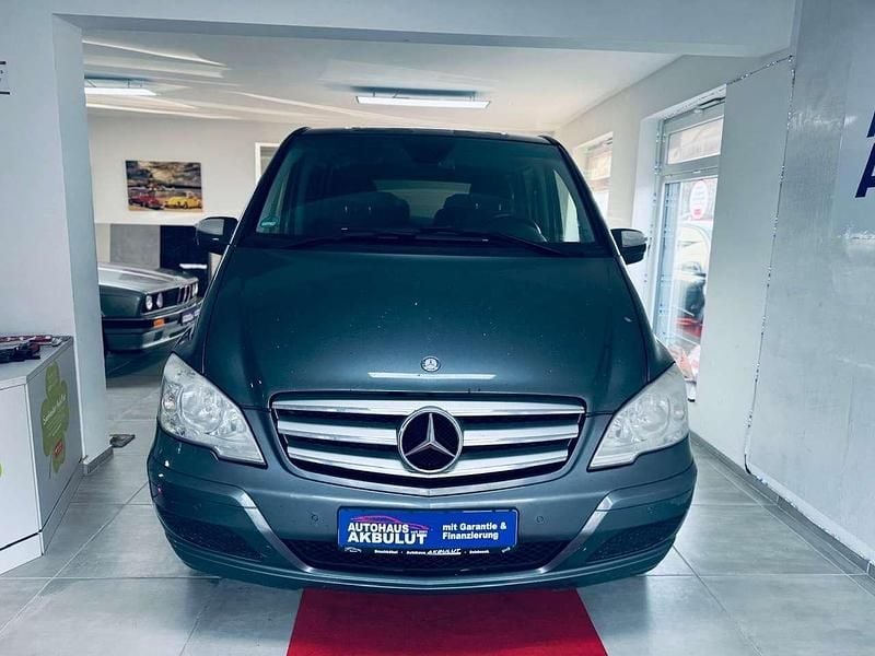 Gebraucht Mercedes Viano 224 PS (164 kW) 2012 Grau Van / Kleinbus
