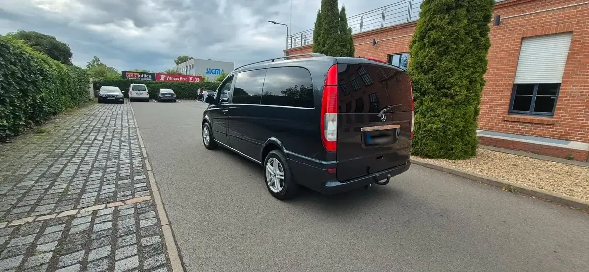 Gebraucht Mercedes Viano 125 PS (91 kW) 2008 Schwarz Van / Kleinbus