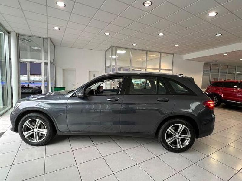 Gebraucht Mercedes GLC250 204 PS (150 kW) 2016 Grau SUV