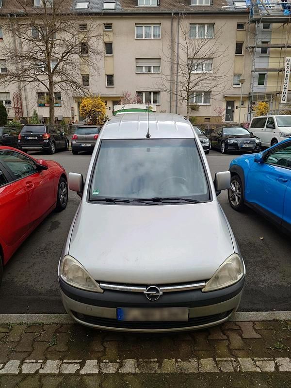 Second-hand Opel Combo 87 CP (63 kW) 2003 Argintiu Monovolum