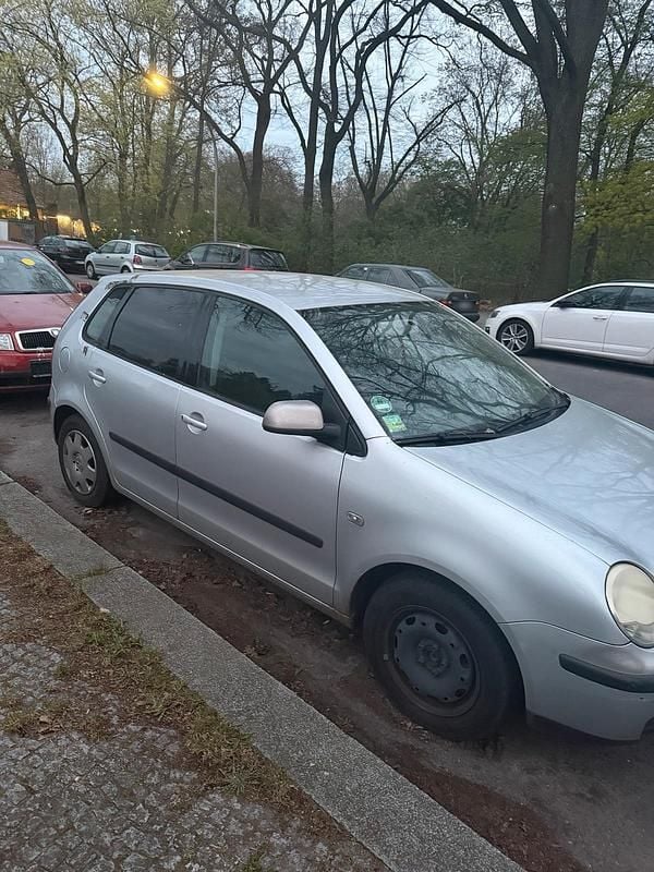 Brugt VW Polo 75 HK (55 kW) 2002 Grå Hatchback