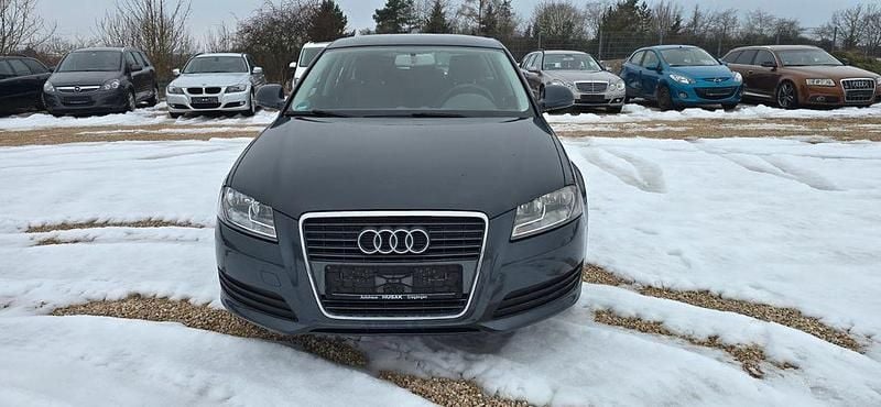 Gebraucht Audi A3 Attraction 140 PS (102 kW) 2009 Grau Kleinwagen