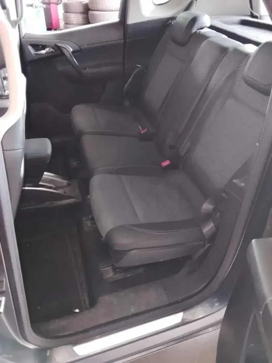 Gebraucht Opel Meriva Innovation 131 PS (96 kW) 2012 Grau Van / Kleinbus