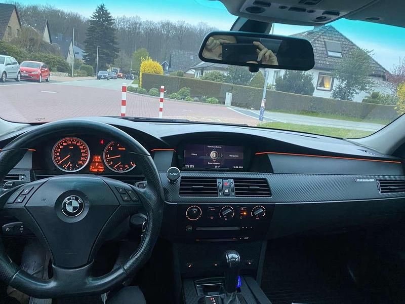 Gebraucht BMW 525 192 PS (141 kW) 2004 Grau Limousine