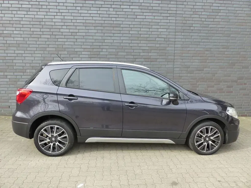 Gebraucht Suzuki SX4 S-Cross Comfort 120 PS (88 kW) 2015 Schwarz SUV