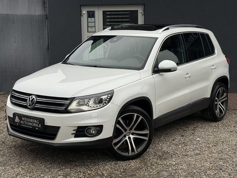 Oryx white Gebraucht 2016 VW Tiguan Sportline SUV | 16.990 € (Etwas zu teuer) - Bild 1/4