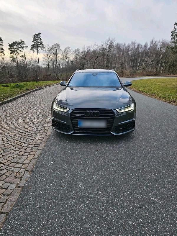 Gebraucht Audi 200 S-Line 272 PS (200 kW) 2015 Grau Kombi