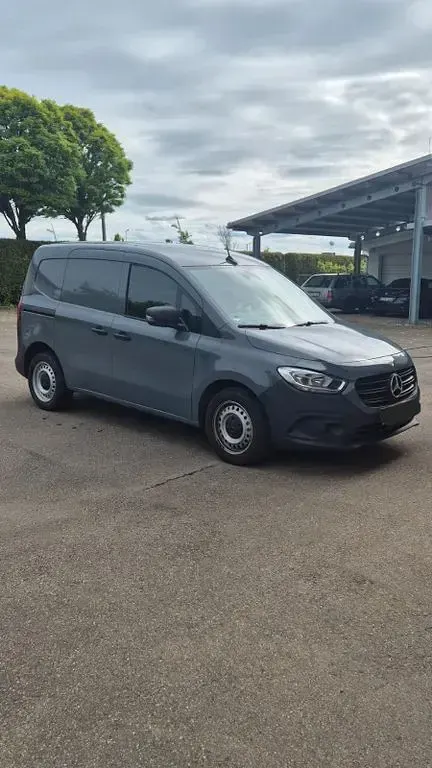 Gebraucht Mercedes Citan 113 131 PS (96 kW) 2022 Grau Van / Kleinbus