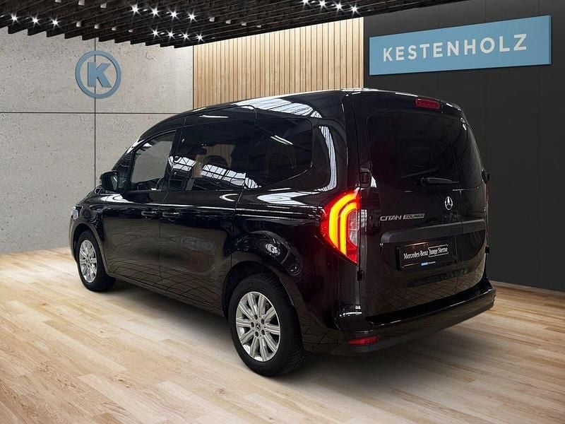Gebraucht Mercedes Citan 113 131 PS (96 kW) 2021 Schwarz Kombi