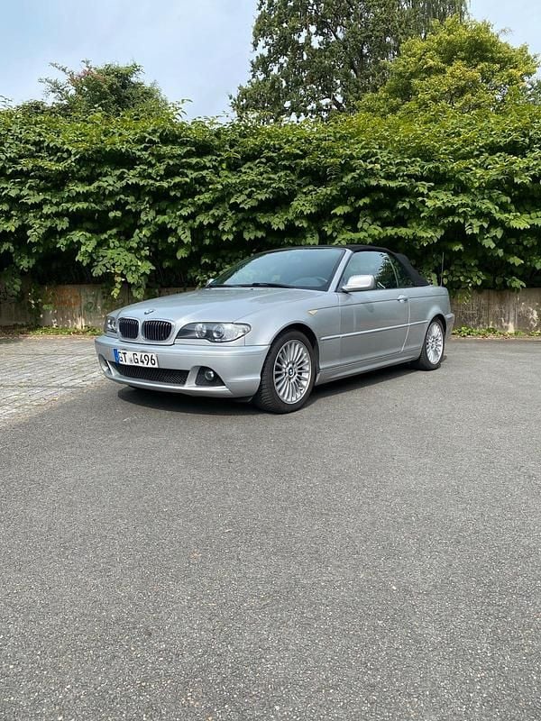 Silber Gebraucht 2005 BMW 318 Cabriolet Cabrio | 5.000 € (Guter Preis) - Bild 1/4