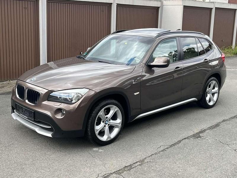 Sparkling bronze metallic Gebraucht 2010 BMW X1 Performance SUV | 7.990 € (Fairer Preis) - Bild 1/4