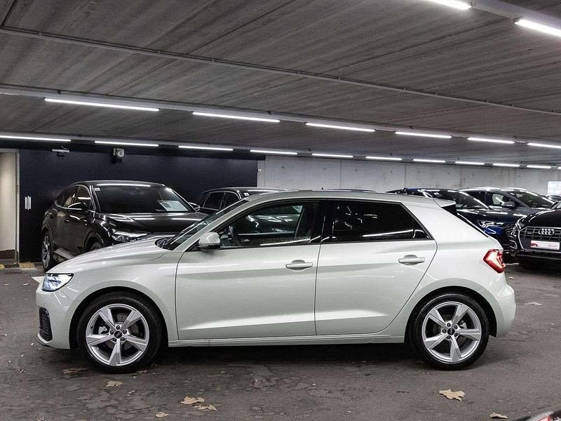 Gebraucht Audi A1 Advanced Plus 116 PS (85 kW) 2025 Tausilber metallic Limousine