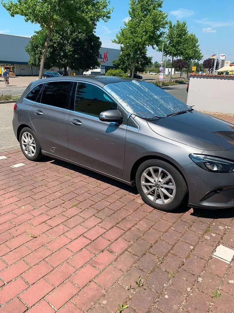 Gebraucht Mercedes B180 Progressive 136 PS (100 kW) 2020 Grau Kleinwagen
