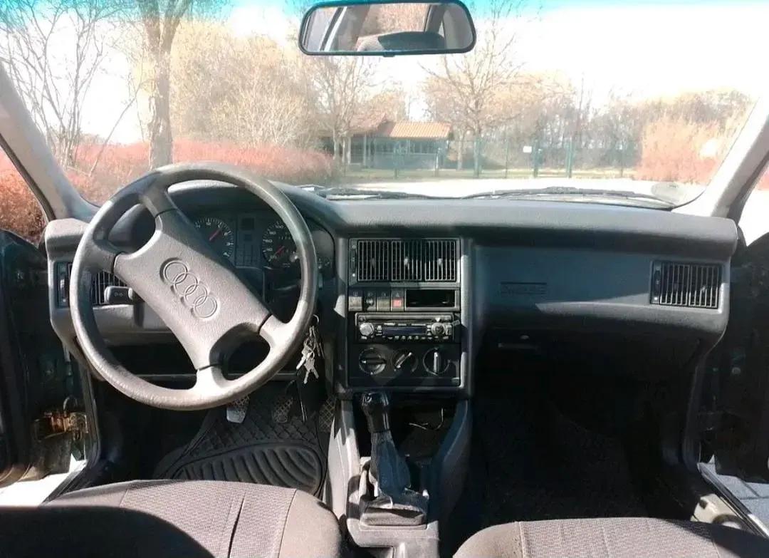 Gebraucht Audi 80 90 PS (66 kW) 1994 Andere farben Limousine