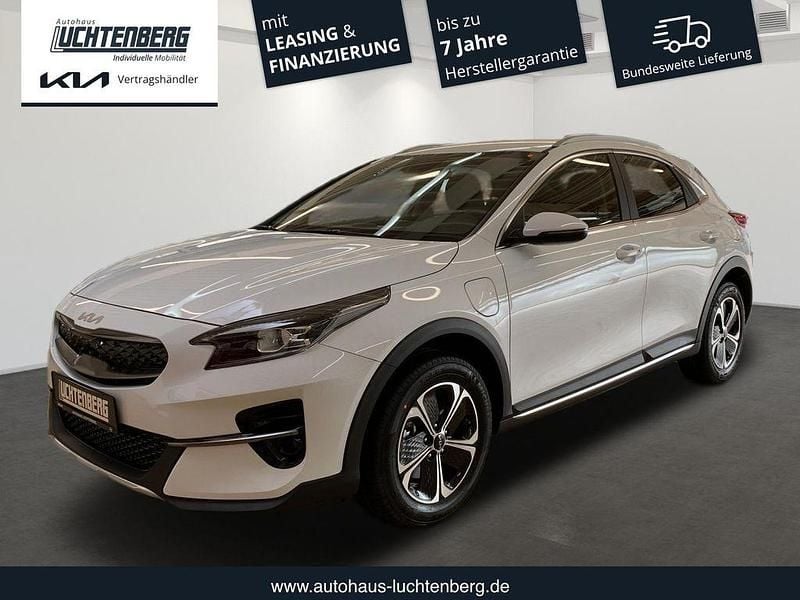 Weiß Gebraucht 2022 Kia XCeed Vision SUV | 20.950 € (Guter Preis) - Bild 1/4