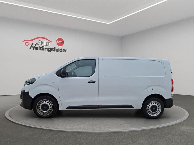Gebraucht Peugeot Expert 179 PS (131 kW) 2024 Weiß Van