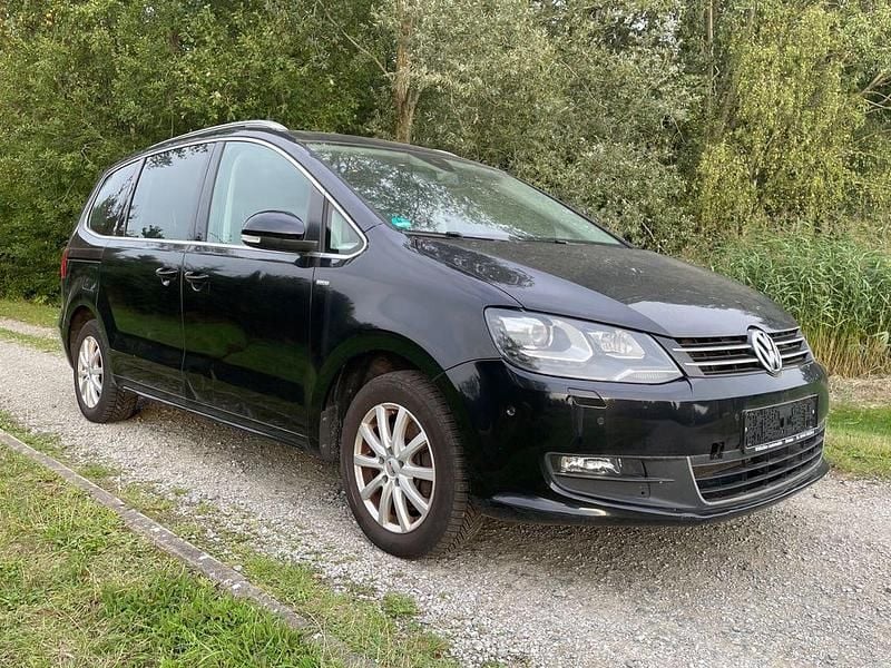 Schwarz Gebraucht 2013 VW Sharan Life Van / Kleinbus | 7.290 € (Superpreis) - Bild 1/4