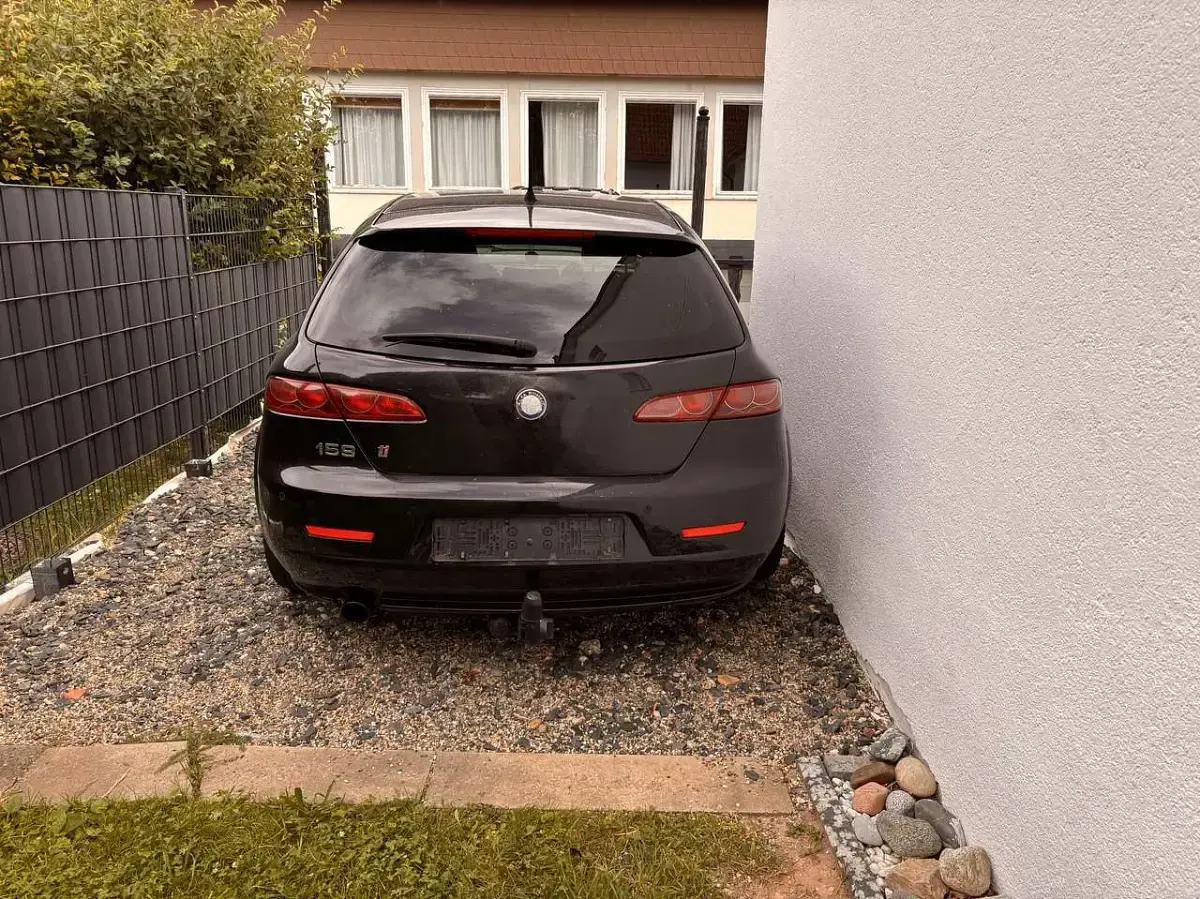Gebraucht Alfa Romeo 159 Ti 150 PS (110 kW) 2009 Schwarz Kombi