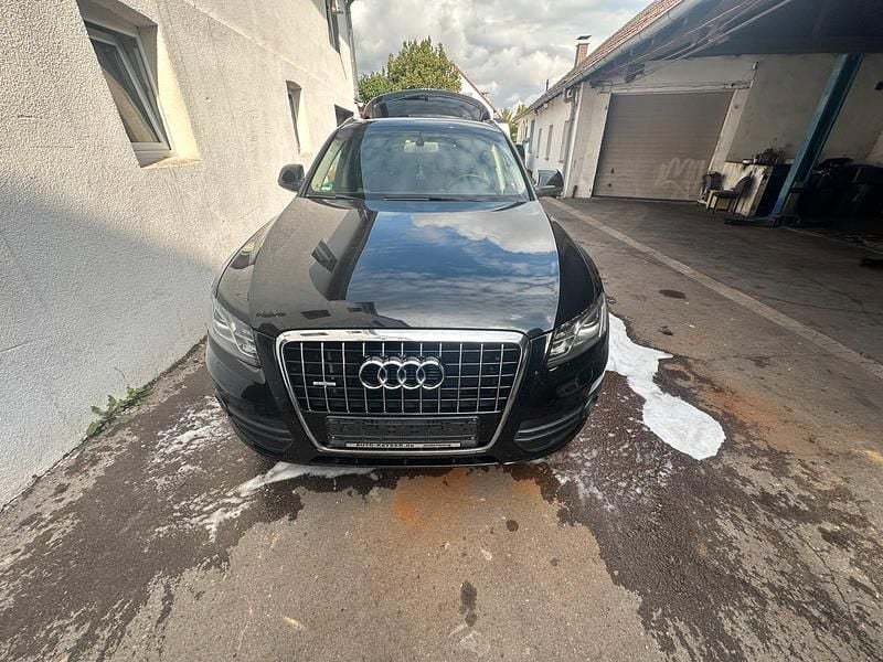 Gebraucht Audi Q5 143 PS (105 kW) 2010 Schwarz SUV