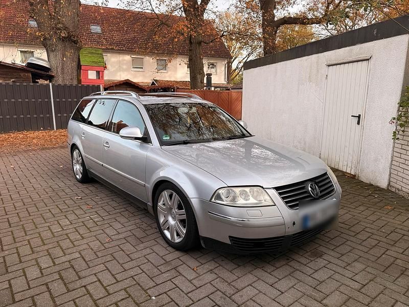 Gebraucht 2005 VW Passat Kombi | 1.200 € (Guter Preis) - Bild 1/4