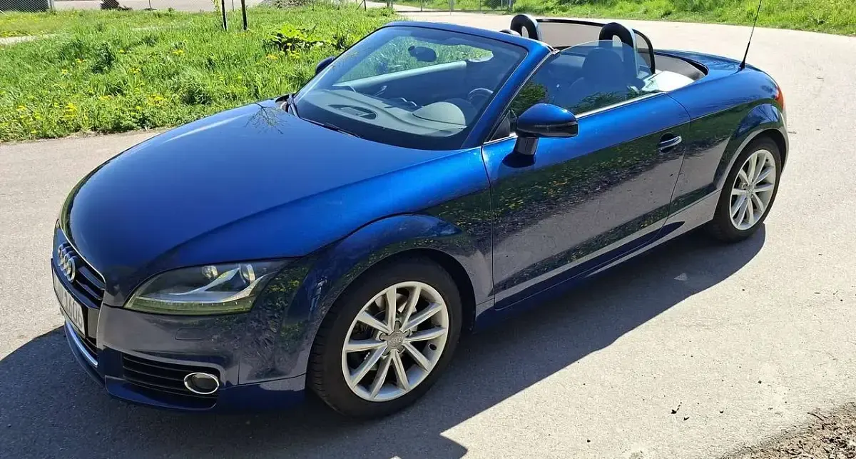 Gebraucht Audi TT Roadster 160 PS (117 kW) 2012 Blau Cabrio