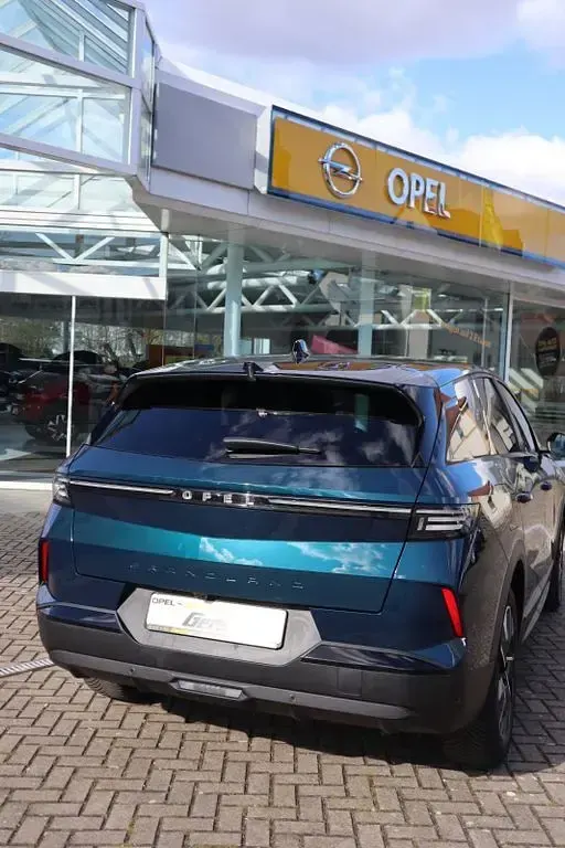 Gebraucht Opel Grandland X 136 PS (100 kW) 2025 Grün SUV