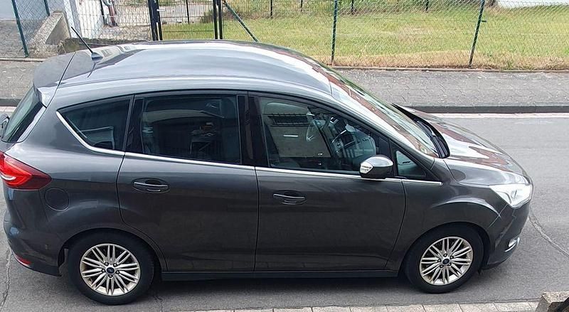 Gebraucht 2018 Ford C-MAX Titanium Van / Kleinbus | 10.950 € (Guter Preis) - Bild 1/4