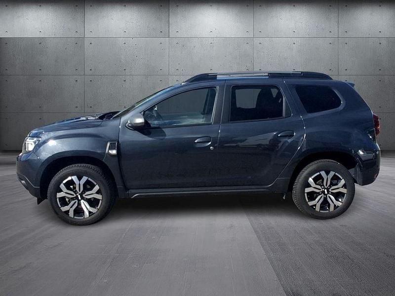 Gebraucht Dacia Duster Journey 150 PS (110 kW) 2023 Kometengrau (metallic) SUV