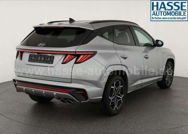 Gebraucht Hyundai Tucson N Line 150 PS (110 kW) 2024 Shimmering silver metallic SUV