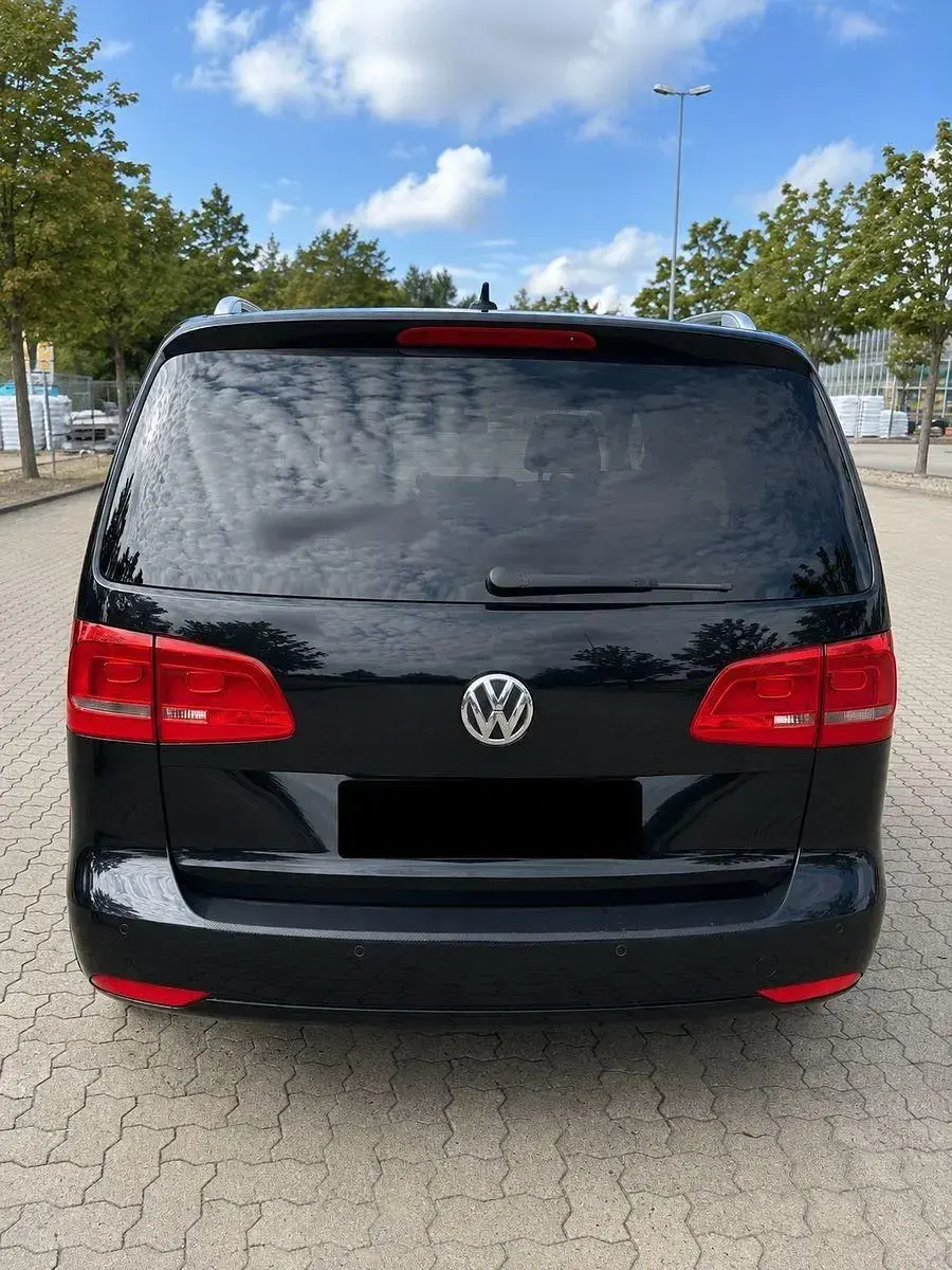 Gebraucht VW Touran Highline 170 PS (125 kW) 2011 Schwarz Van / Kleinbus