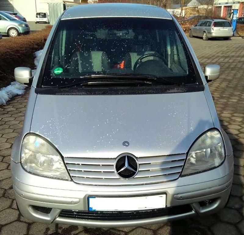 Gebraucht Mercedes Vaneo 91 PS (66 kW) 2003 Silber Van / Kleinbus