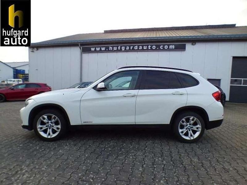 Weiss Gebraucht 2015 BMW X1 SUV | 10.750 € (Superpreis) - Bild 1/4