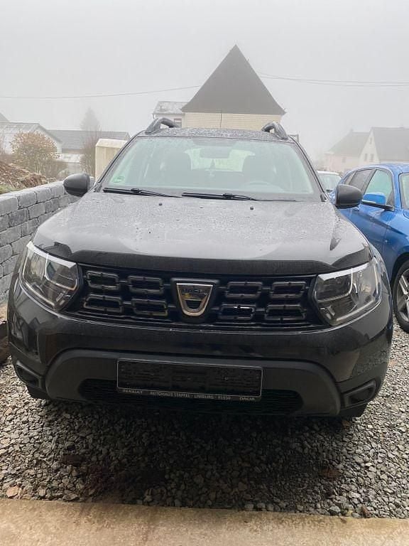Schwarz Gebraucht 2020 Dacia Duster Deal SUV | 9.400 € (Superpreis) - Bild 1/4