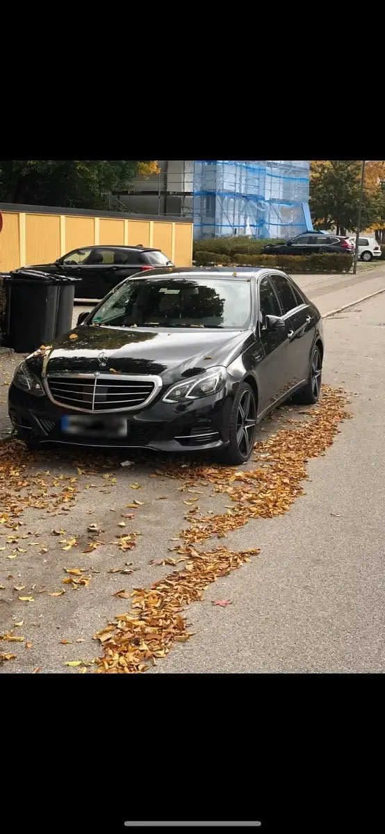 Gebraucht Mercedes E300 231 PS (169 kW) 2013 Schwarz Limousine