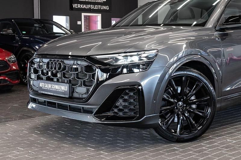 Gebraucht Audi Q8 S-Line 340 PS (250 kW) 2023 Grau SUV
