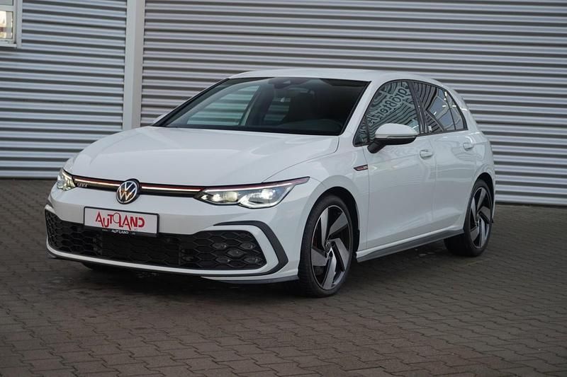 Gebraucht VW Golf VIII GTI 245 PS (180 kW) 2021 Weiß Limousine