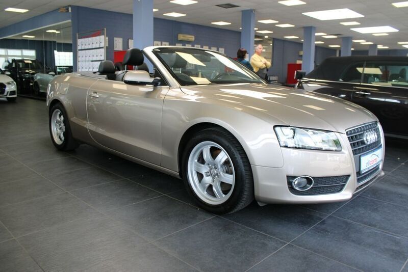 Beige Gebraucht 2011 Audi A5 Cabriolet Cabrio | 11.980 € (Guter Preis) - Bild 1/4