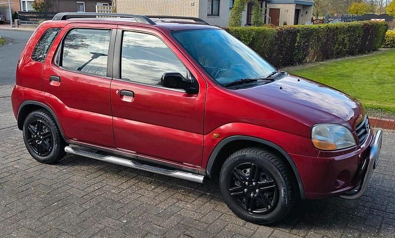 Gebraucht Suzuki Ignis 83 PS (61 kW) 2003 Rot Kleinwagen