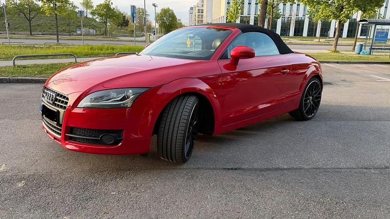 Gebraucht Audi TT 198 PS (145 kW) 2007 Rot Coupé