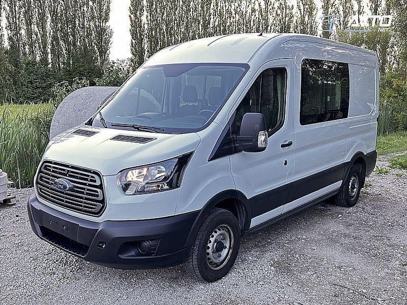 Weiß Gebraucht 2019 Ford Transit Limousine | 12.800 € (Teuer) - Bild 1/4