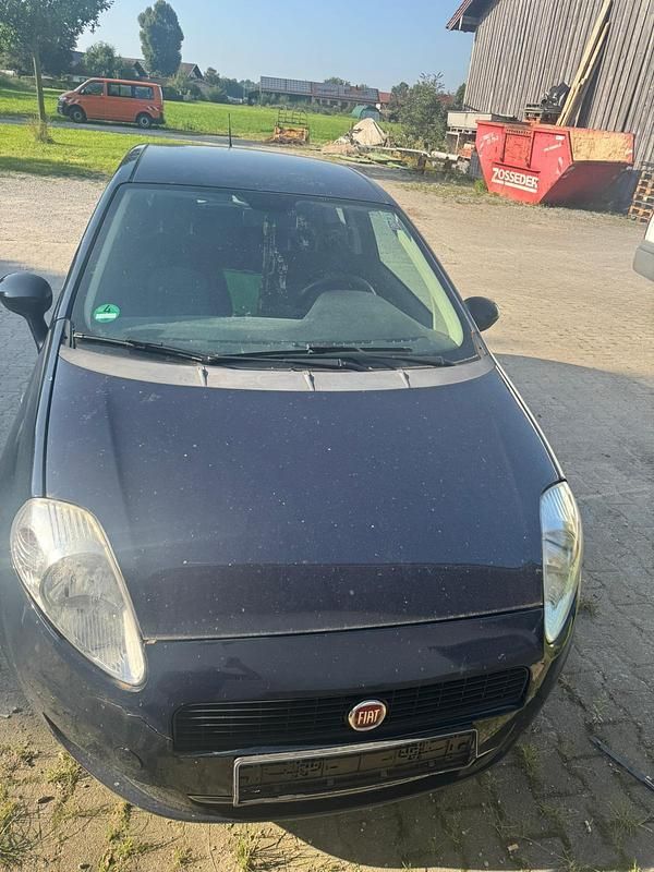 Gebraucht 2009 Fiat Punto Kleinwagen | 600 € (Superpreis) - Bild 1/4
